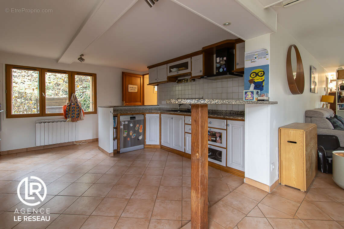 Maison à LOUVECIENNES