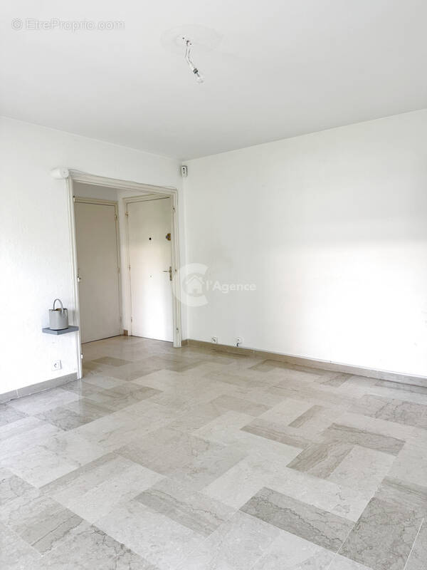 Appartement à CAGNES-SUR-MER