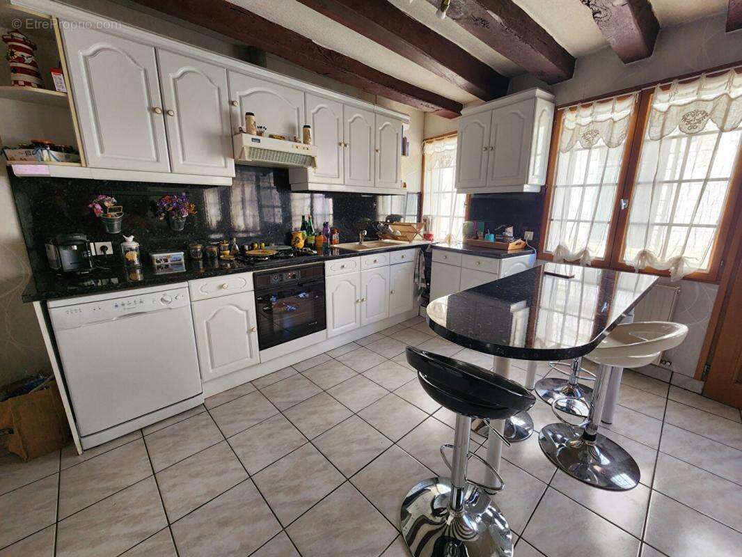 Maison à BEAULIEU-LES-LOCHES