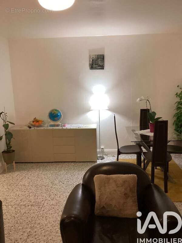 Photo 3 - Appartement à CHOISY-LE-ROI