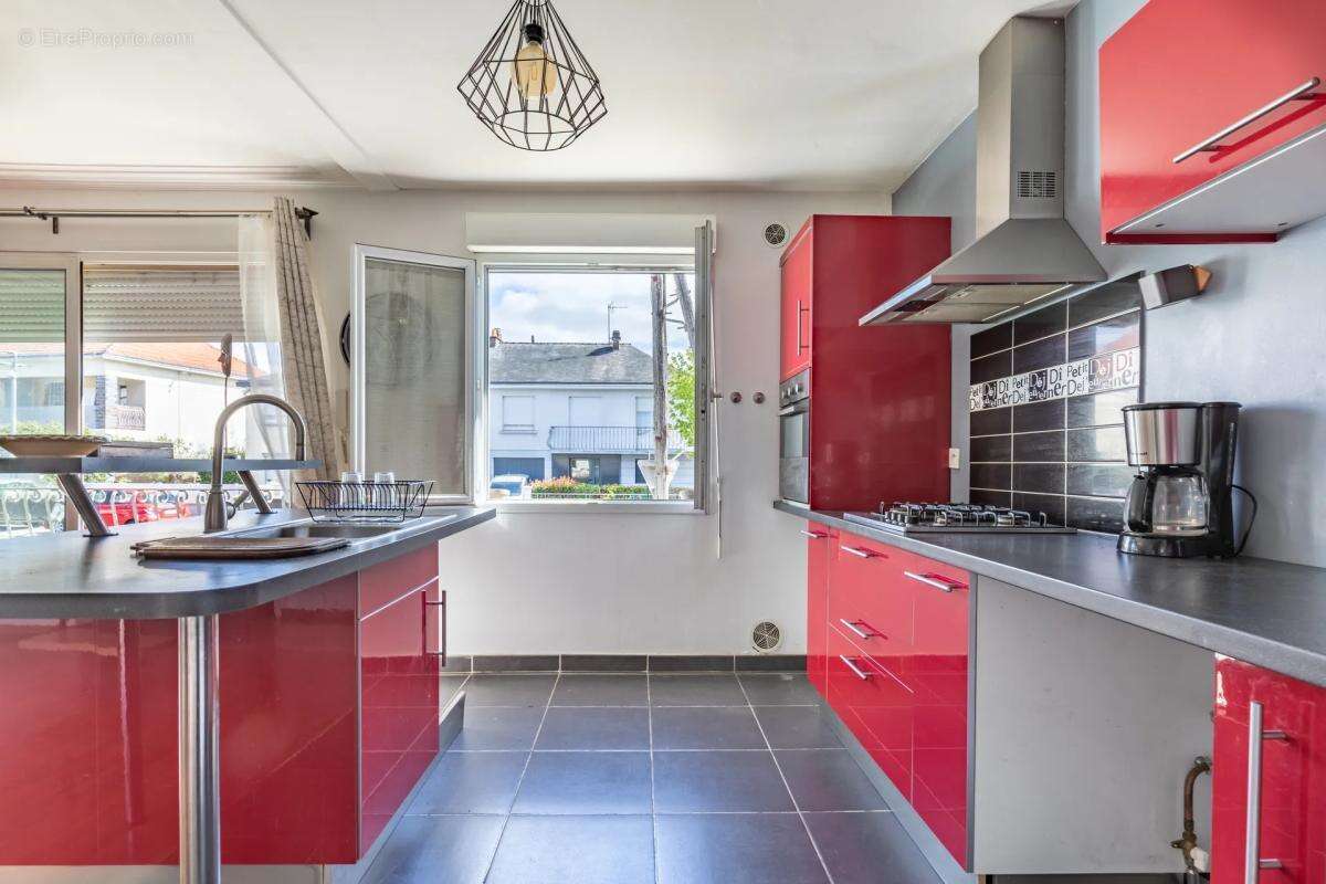 Maison de 6 pièces - 110 m2 - Saint-Herblain - photo 7