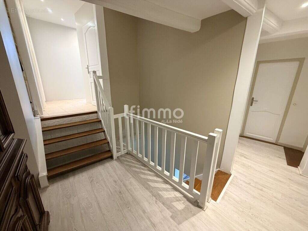 Vente maison  Les Etangs 57530 surface de 187m² - photo 13