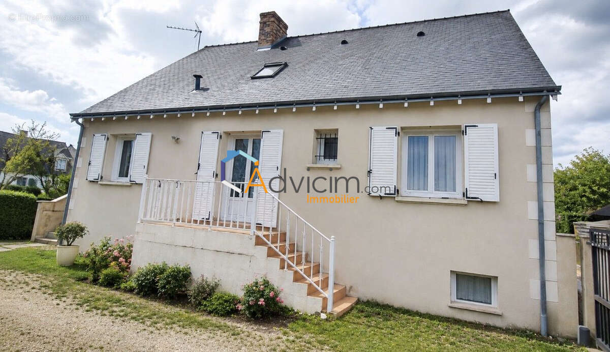 Maison à LA VILLE-AUX-DAMES