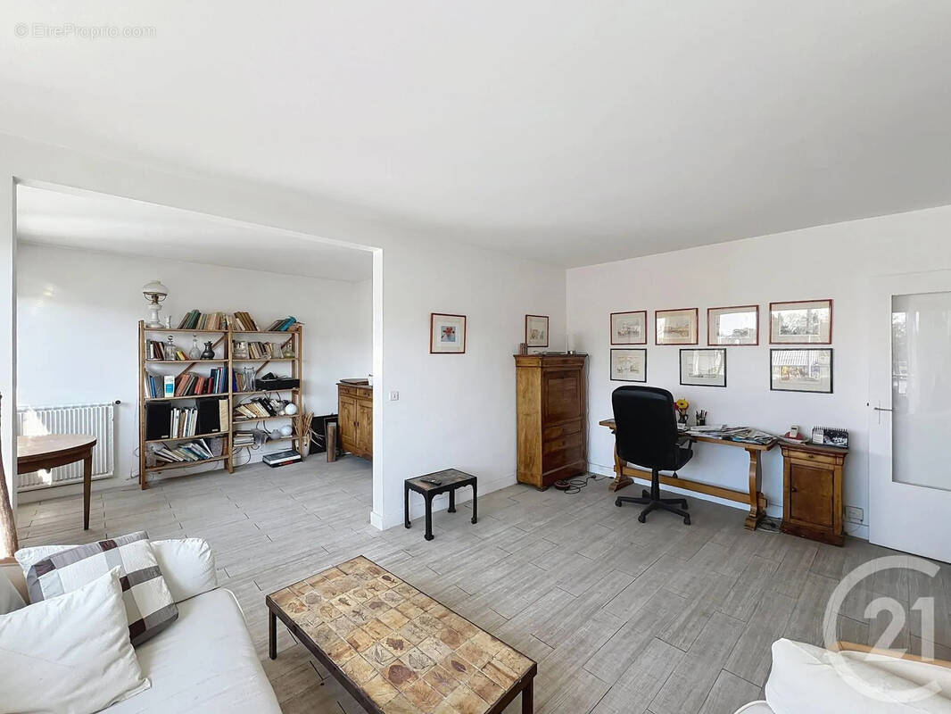 Appartement à GARCHES