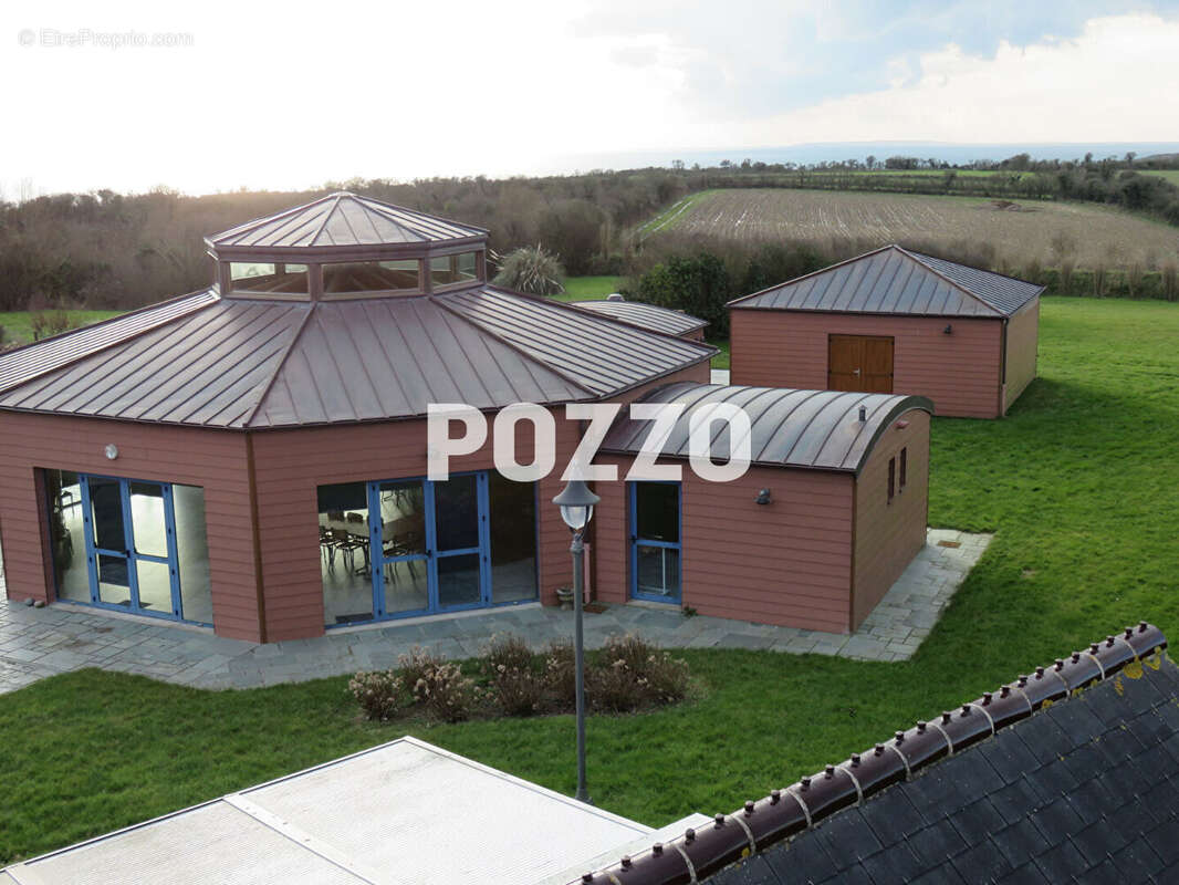 Maison à SURTAINVILLE