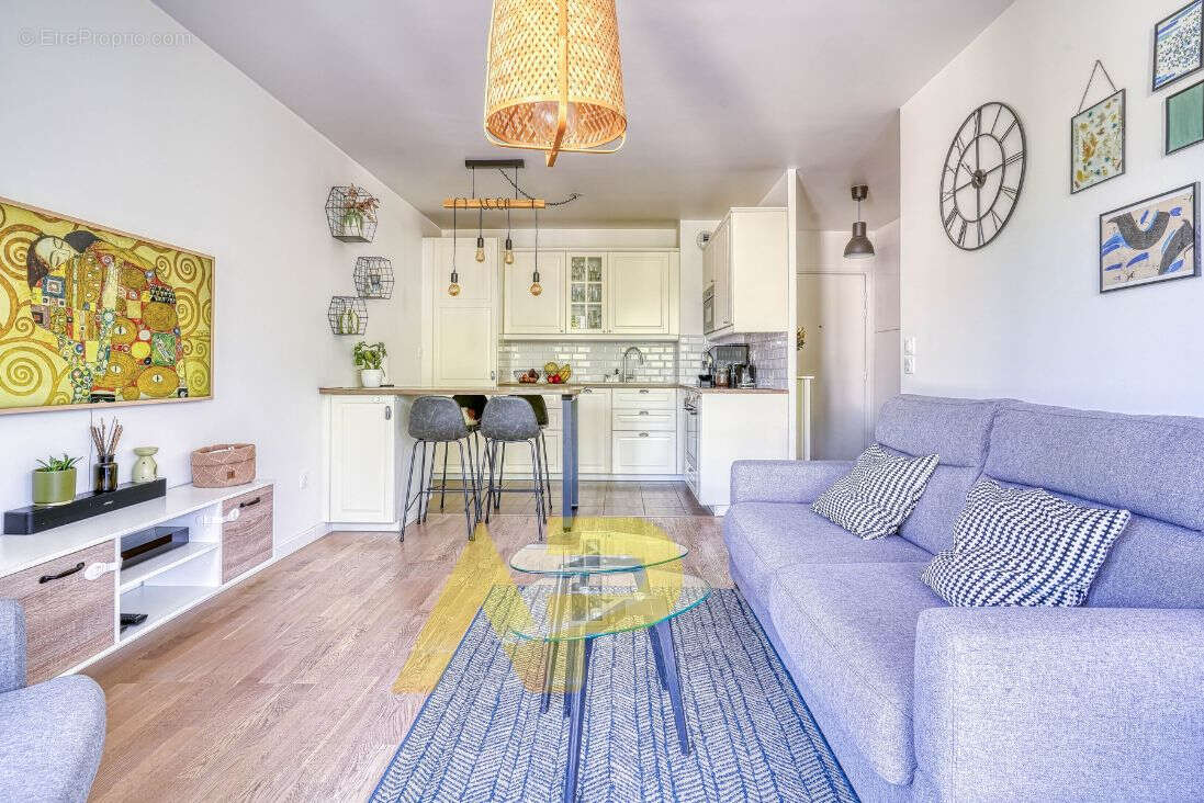 Appartement à LE PLESSIS-ROBINSON