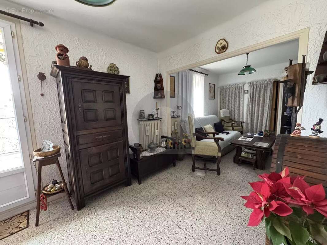 Appartement à ROQUEBRUNE-CAP-MARTIN