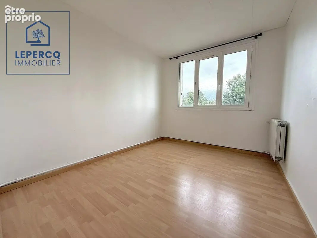 Appartement F4 - proche de la Gare - photo 7