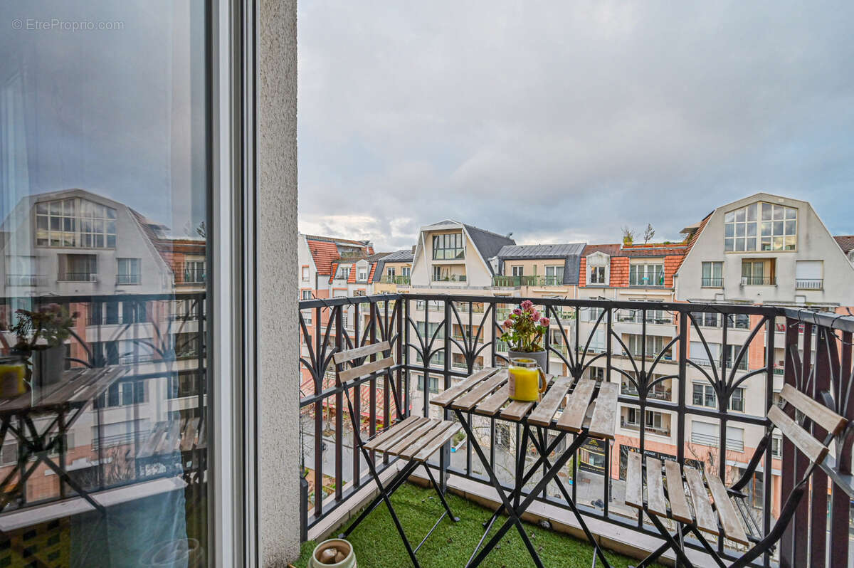 Appartement à SAINT-MAUR-DES-FOSSES