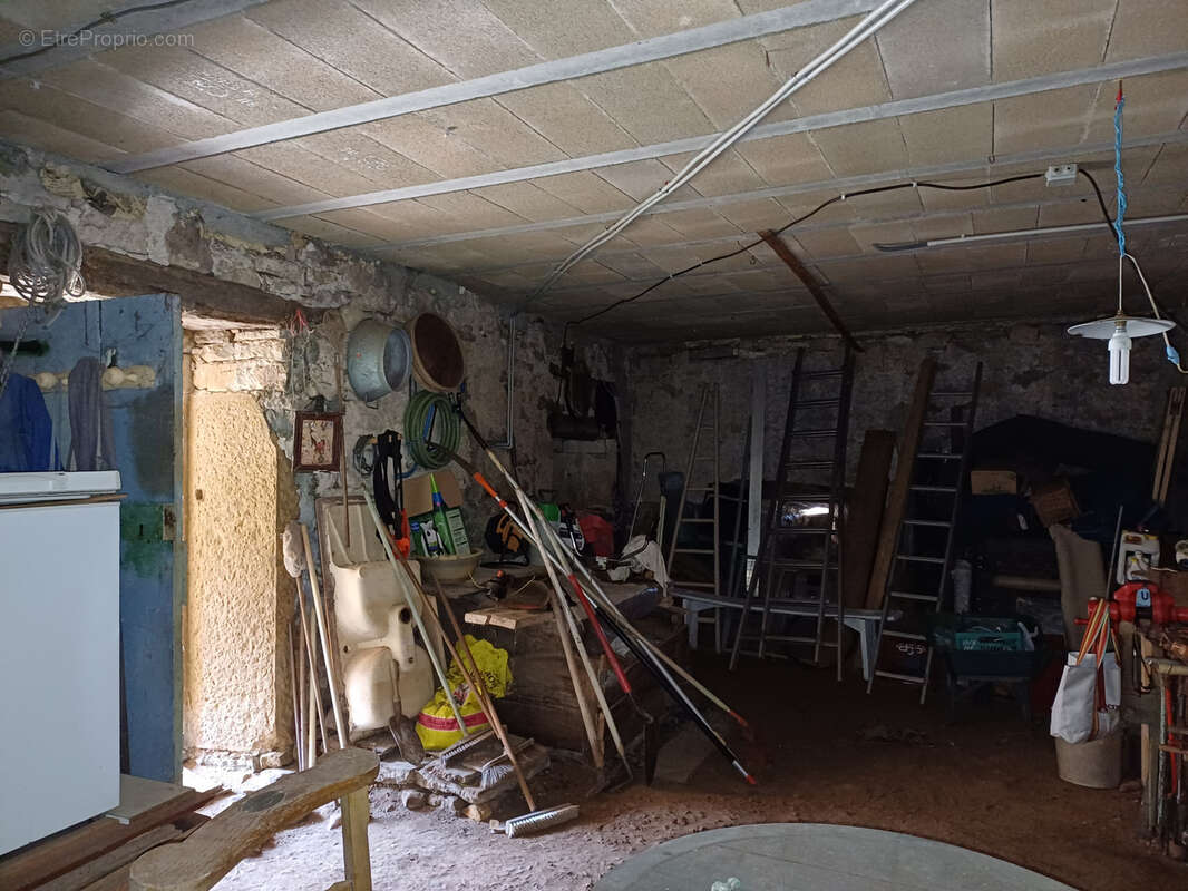 Maison à AMBEYRAC