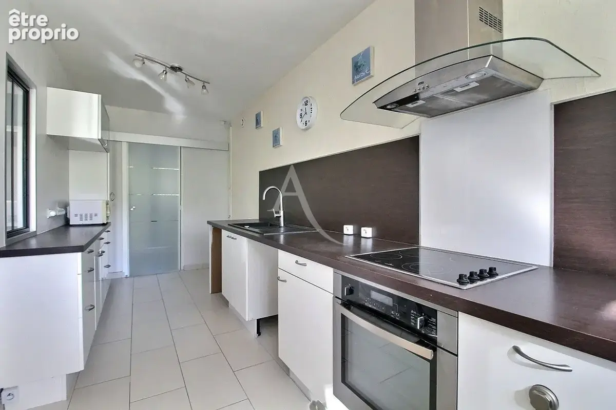 La villeparc t4 de 87 m² - photo 4