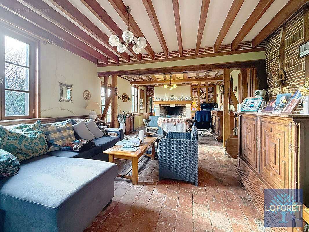 Maison à BERNAY