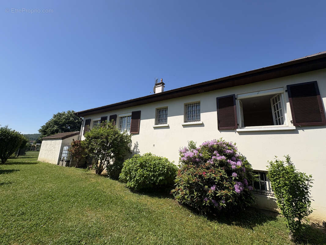 Maison à LA TALAUDIERE