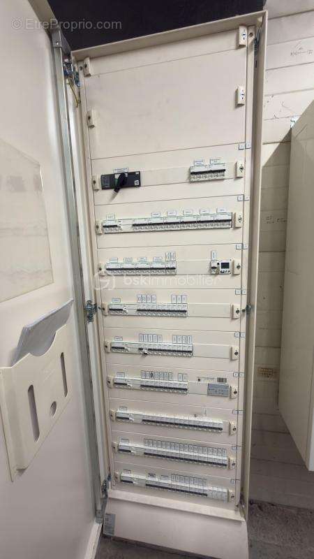 Commerce à SAINT-QUENTIN