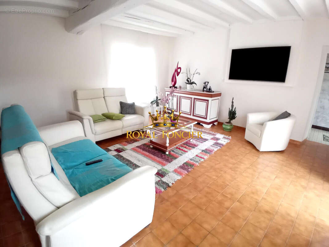 Maison 133 m² à Sainte-Maure-De-Touraine  - photo 4