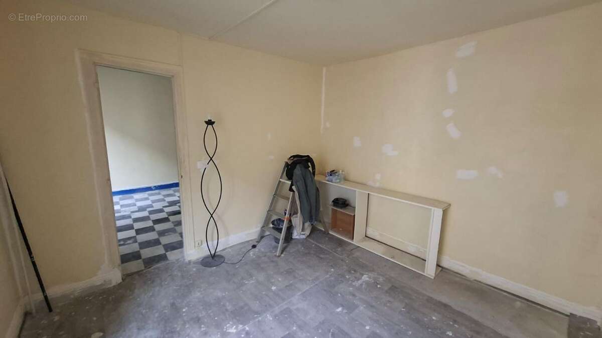 Appartement à PARIS-19E