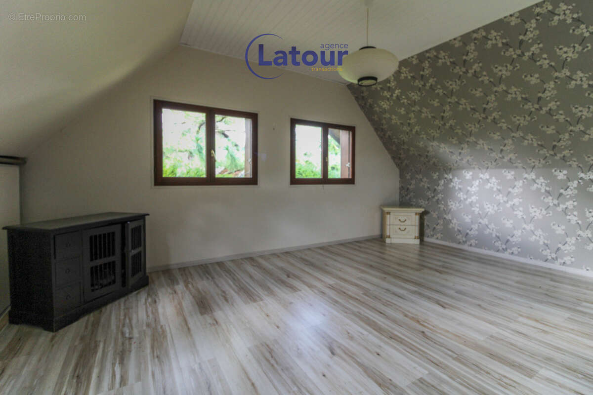 Maison à MESNIL-SUR-L'ESTREE