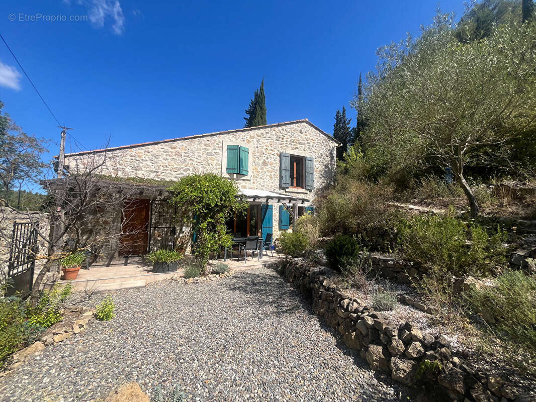 Maison à VILLESEQUE-DES-CORBIERES