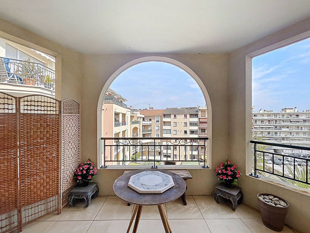 Appartement à CAGNES-SUR-MER