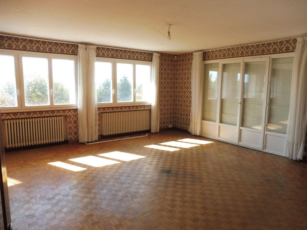 Maison à RIBERAC