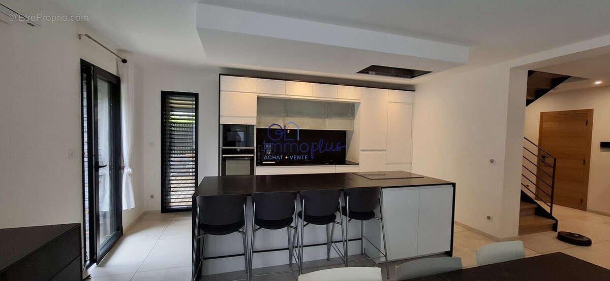 Maison à ALBERTVILLE