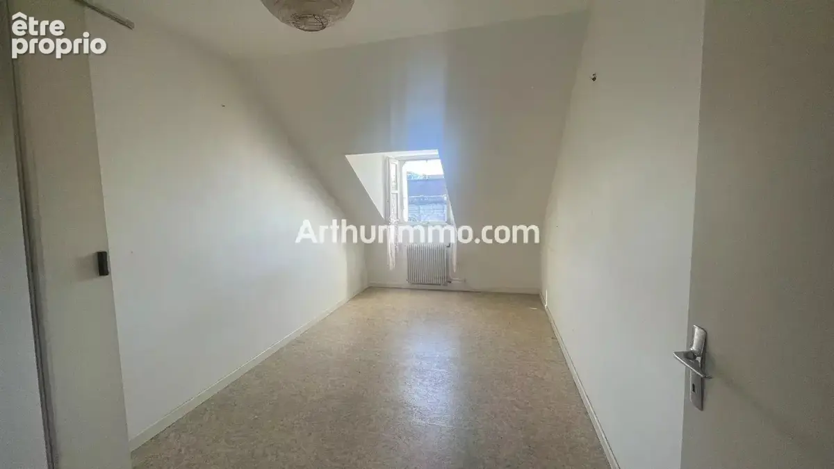 Vente Appartement Lons-le-saunier(39000) 135 000ï¿œ - photo 4