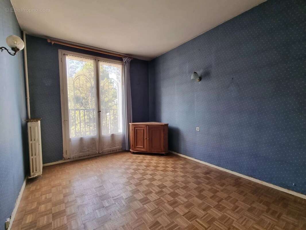 Appartement à BEYNES