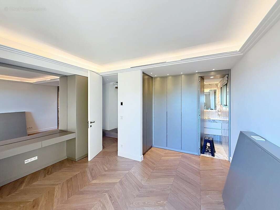 Appartement à VILLEFRANCHE-SUR-MER