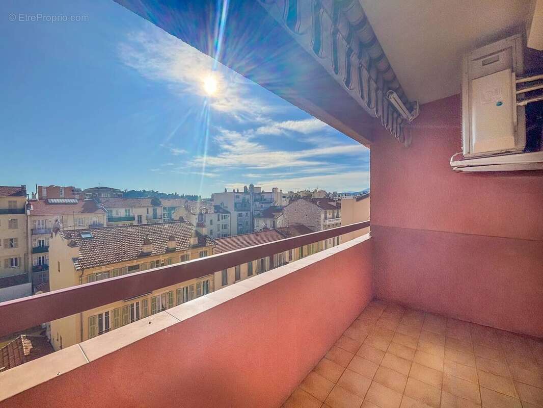 Appartement à NICE