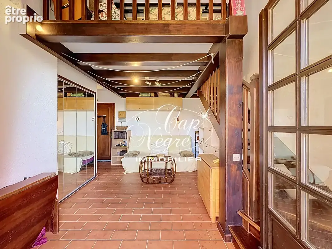 Appartement T3 mezzanine à vendre avec piscine - Pramousquier - photo 2