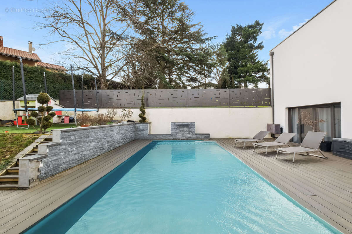 Maison à POLLIONNAY