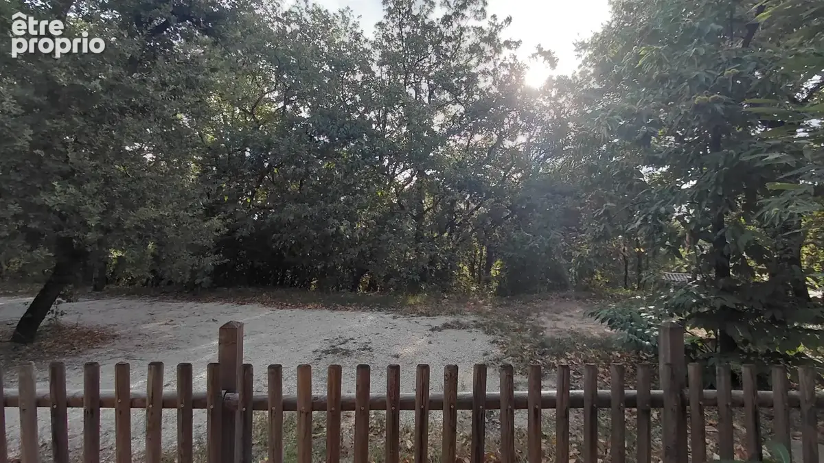 Belle Villa dans un cadre boisé - photo 25
