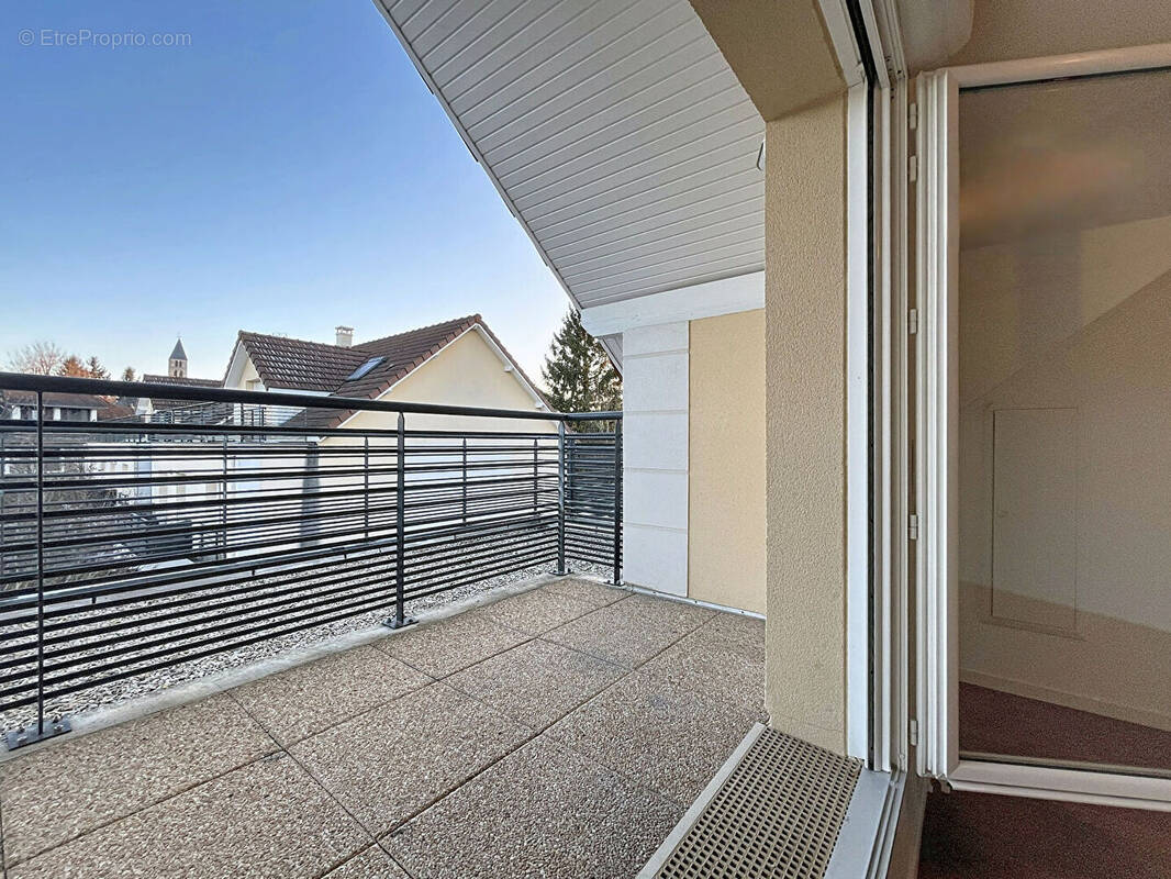 Appartement à MENNECY