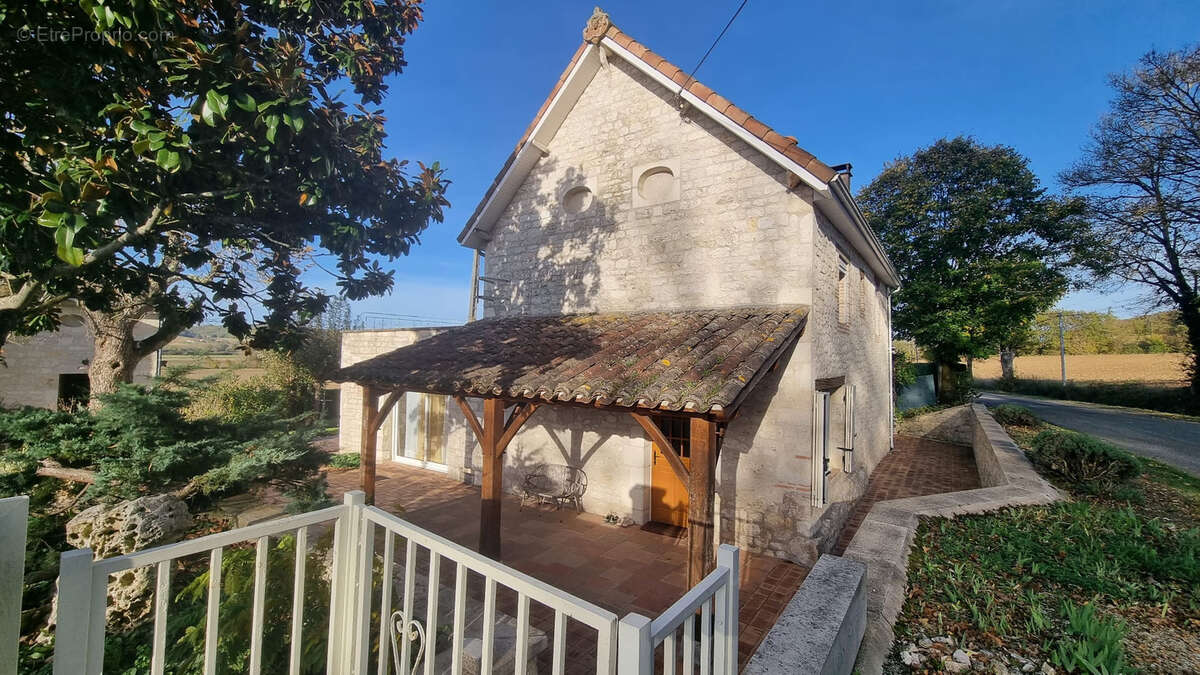 Maison à LAUZERTE