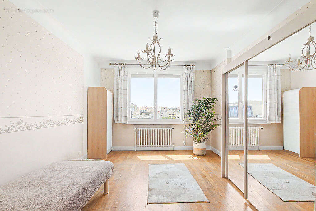 Appartement triangle d'or - photo 2