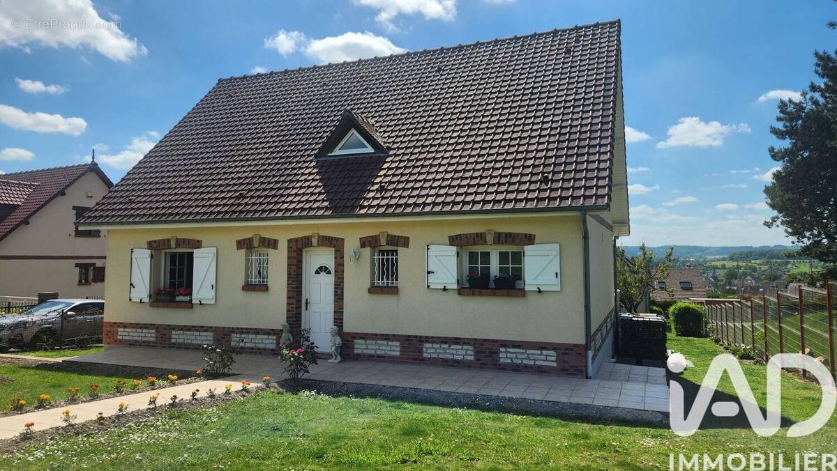 Photo 1 - Maison à NEUFCHATEL-EN-BRAY