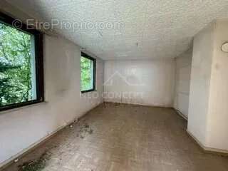 Maison 4 pieces de 104m² a renover dans son integralite - photo 4