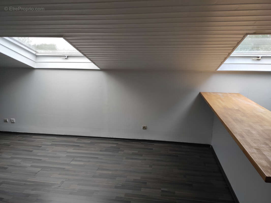 Appartement à DELME