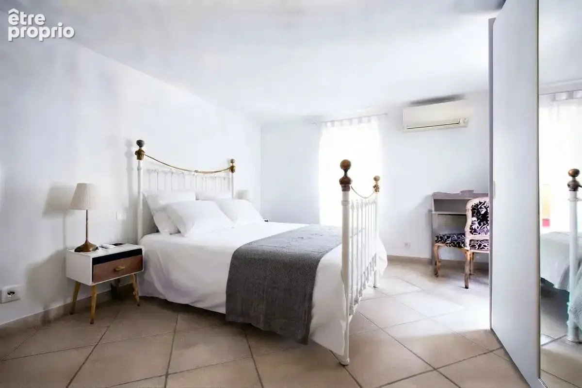 Maison de village à vendre à Valbonne - photo 11