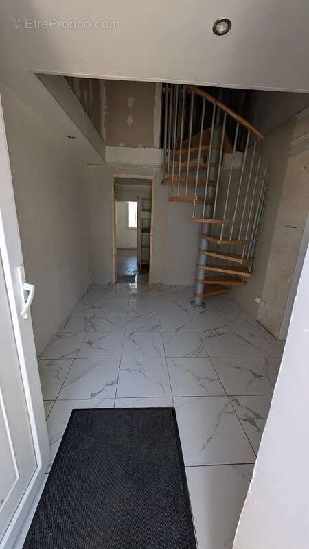 Maison à SAINT-GIRONS-D&#039;AIGUEVIVES