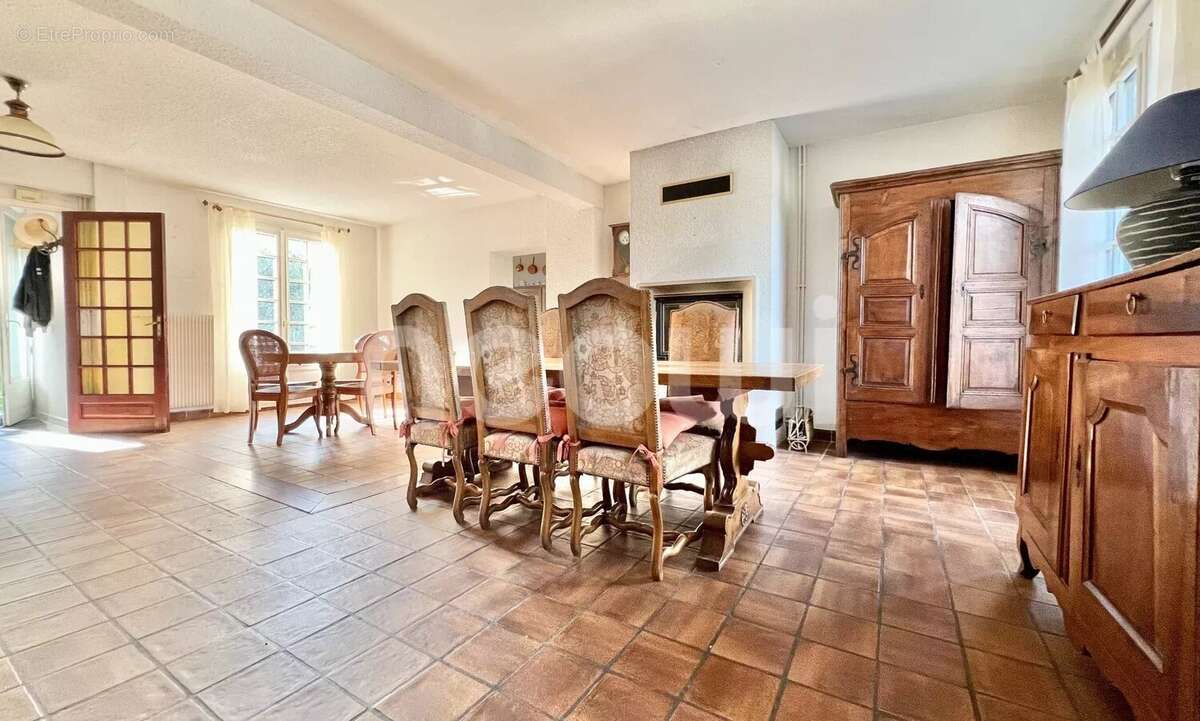 Maison à CHATELGUYON