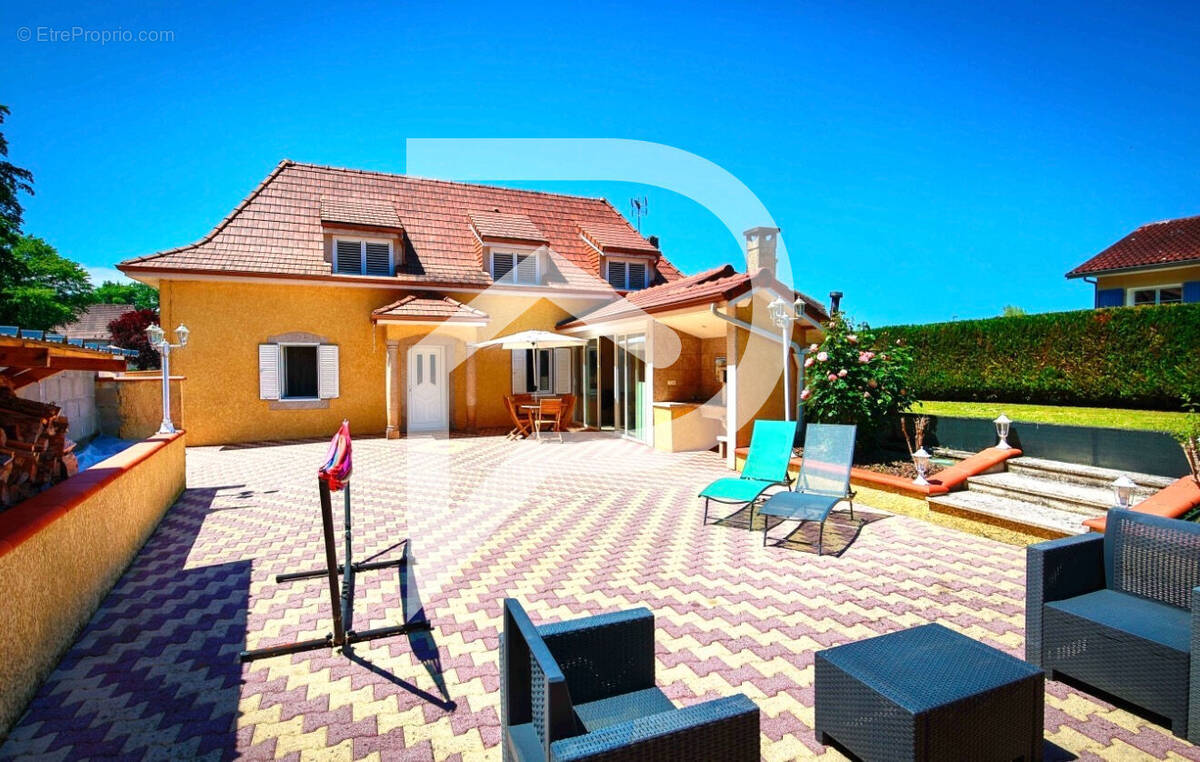 Maison à MONT