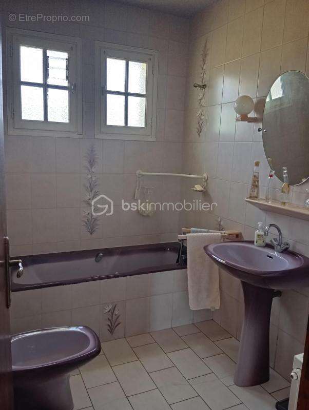 Maison à PLOUGONVER