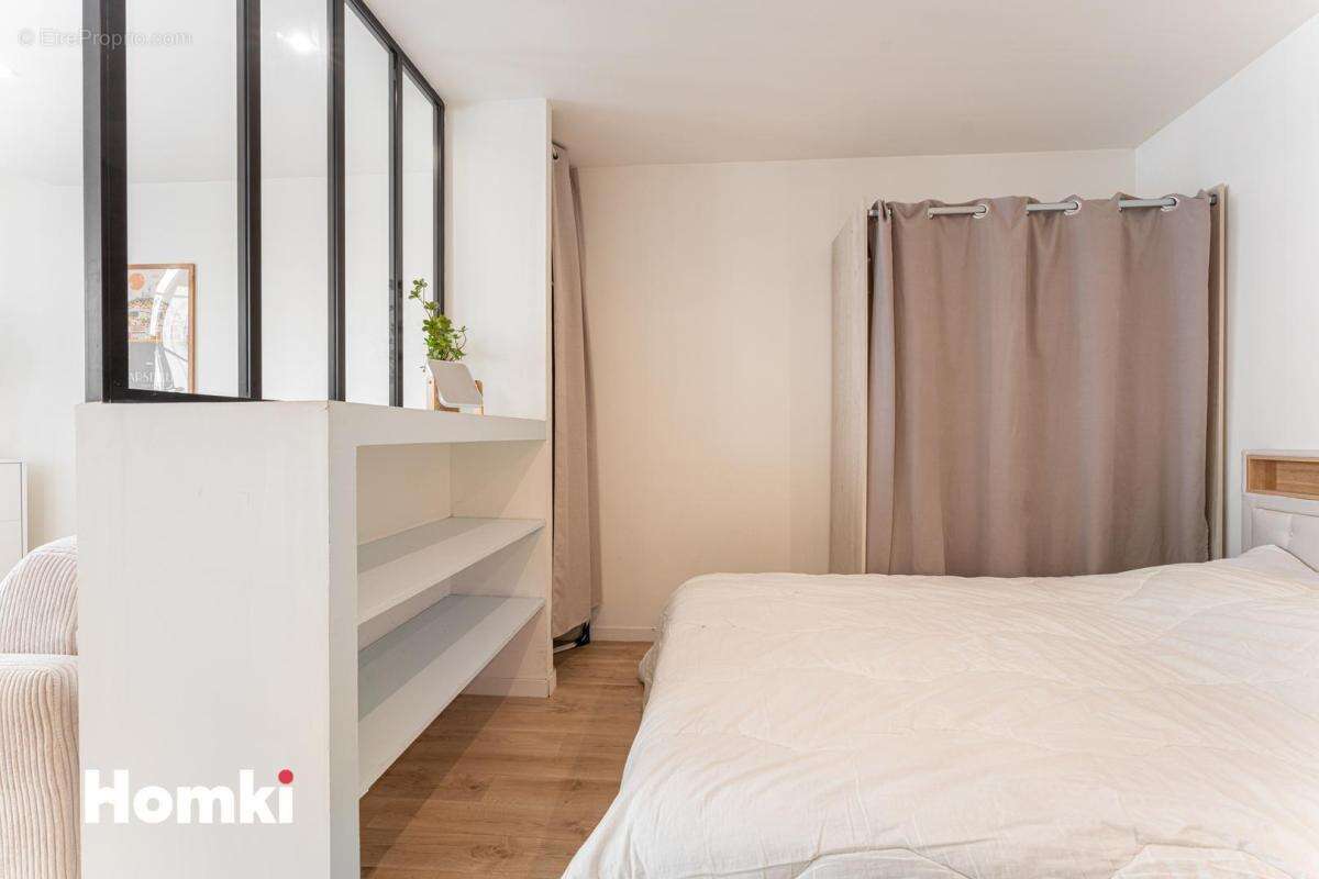 Appartement à MARSEILLE-2E