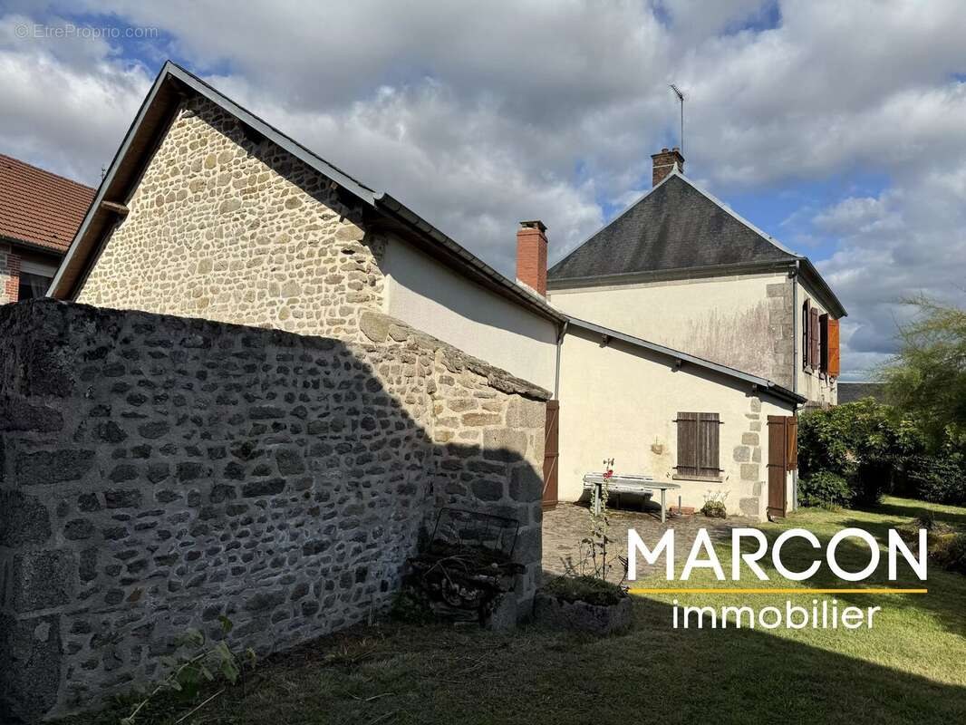 Maison à CRESSAT