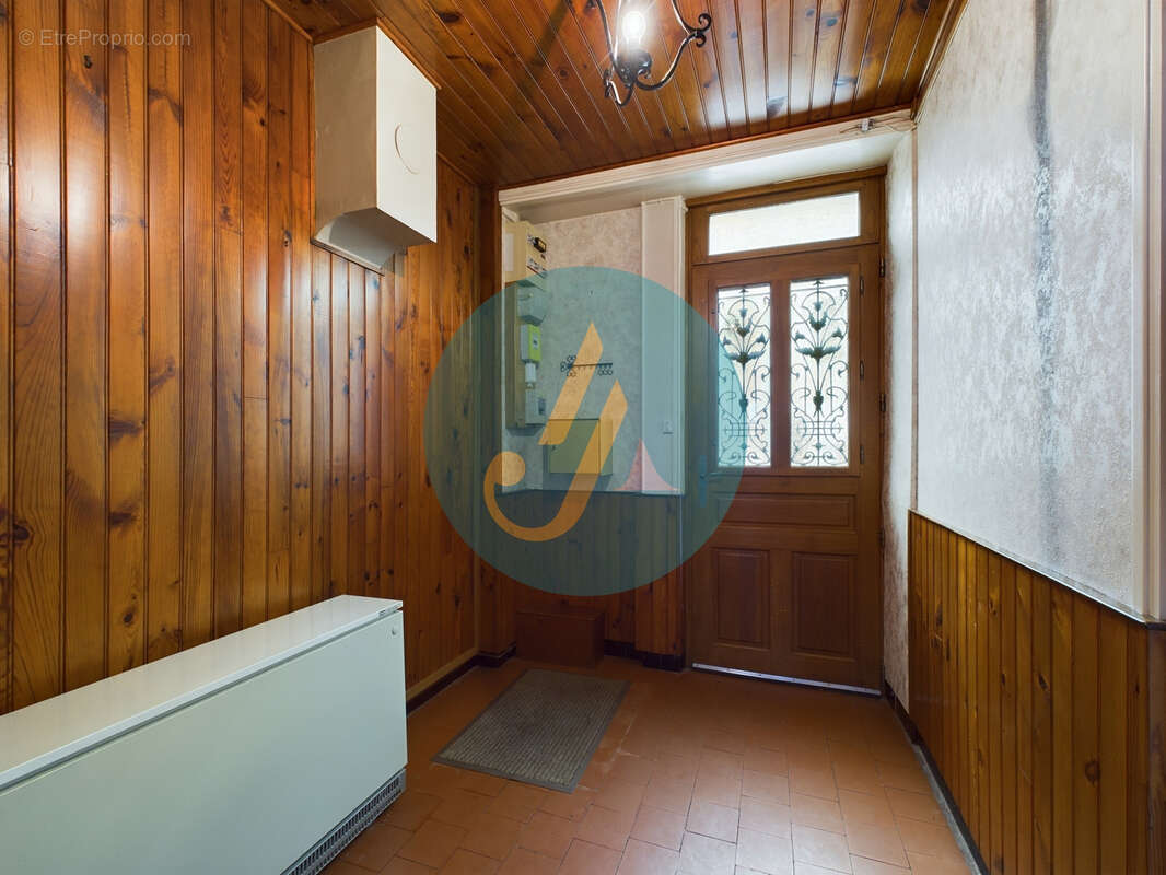 Maison de village polyvalente à Arquian : résidence principale, secondaire ou investissement locatif - photo 35