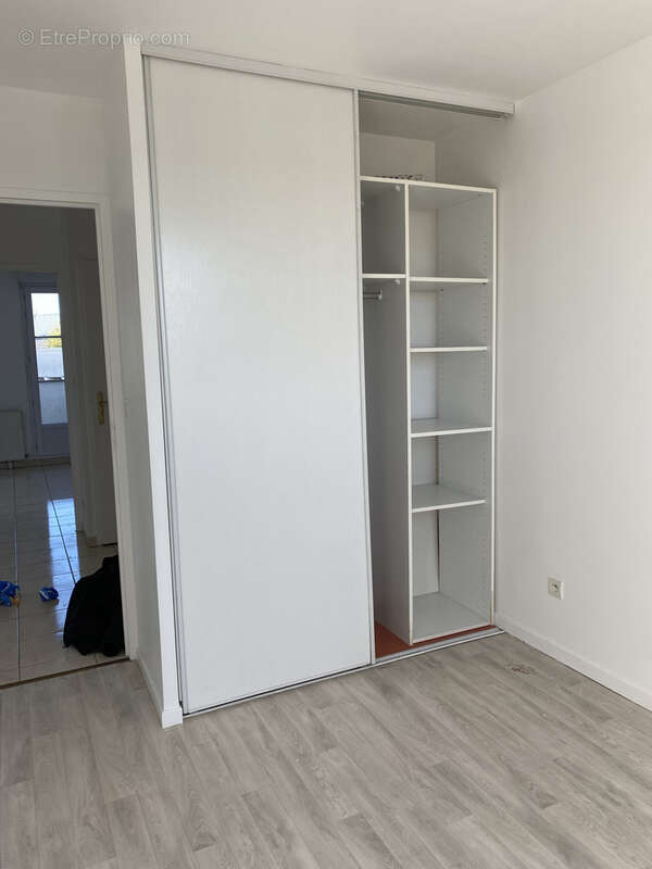 Appartement à SERRIS