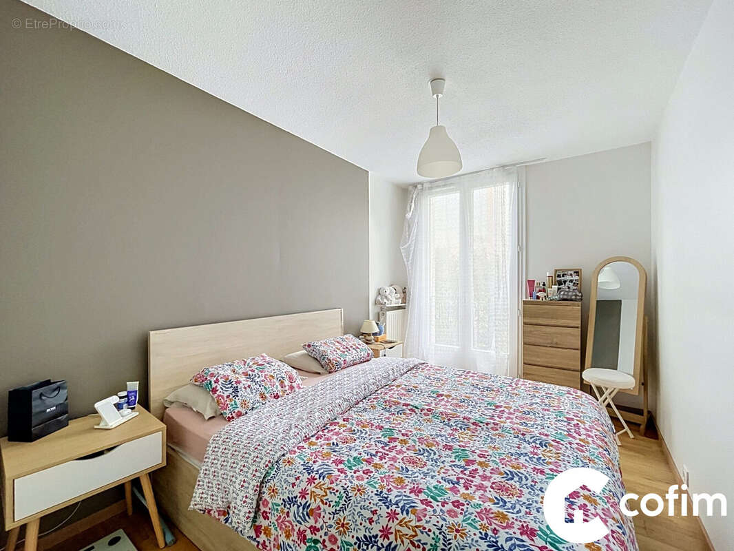 Appartement 67 m² à Billere  - photo 3
