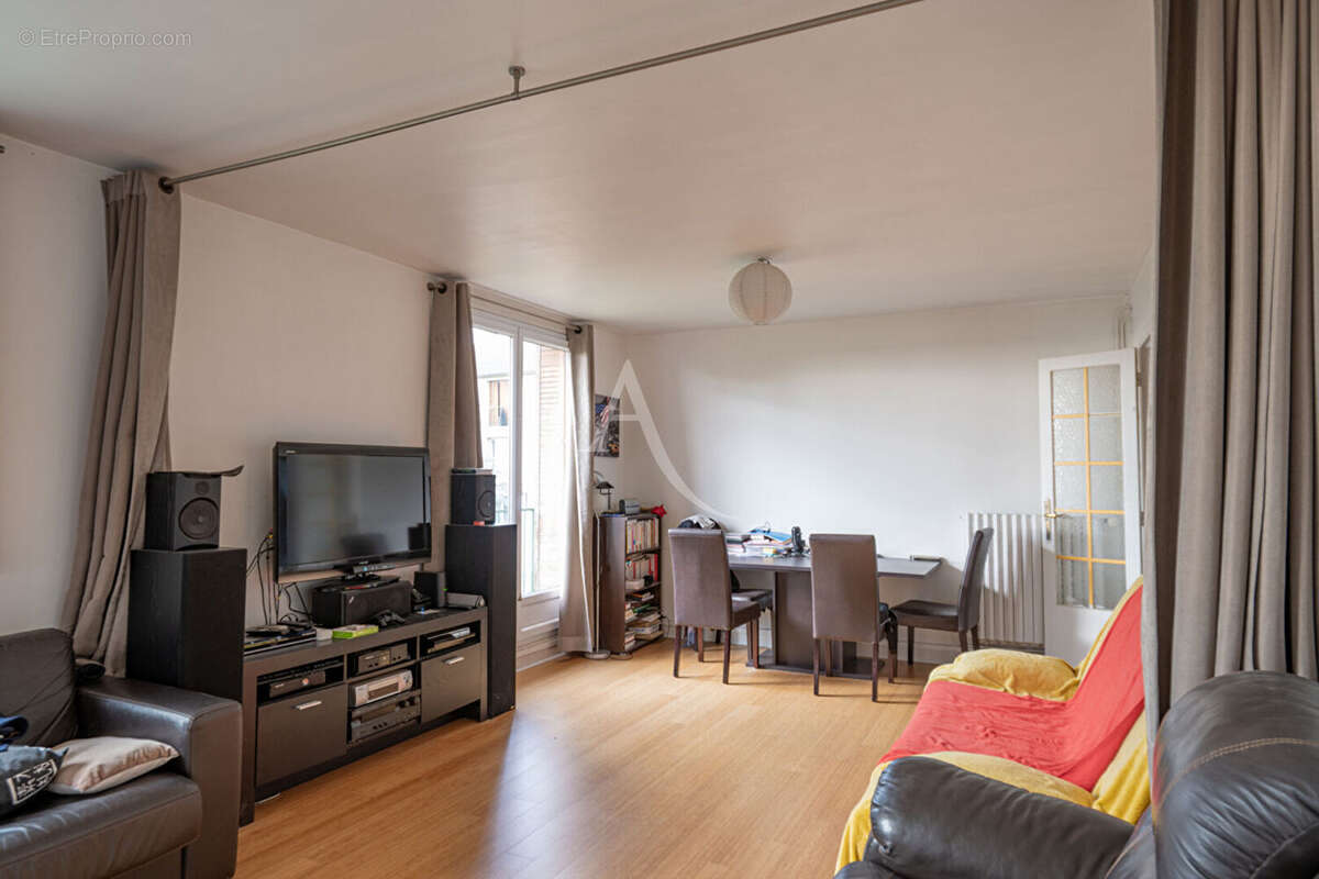 Appartement à THORIGNY-SUR-MARNE