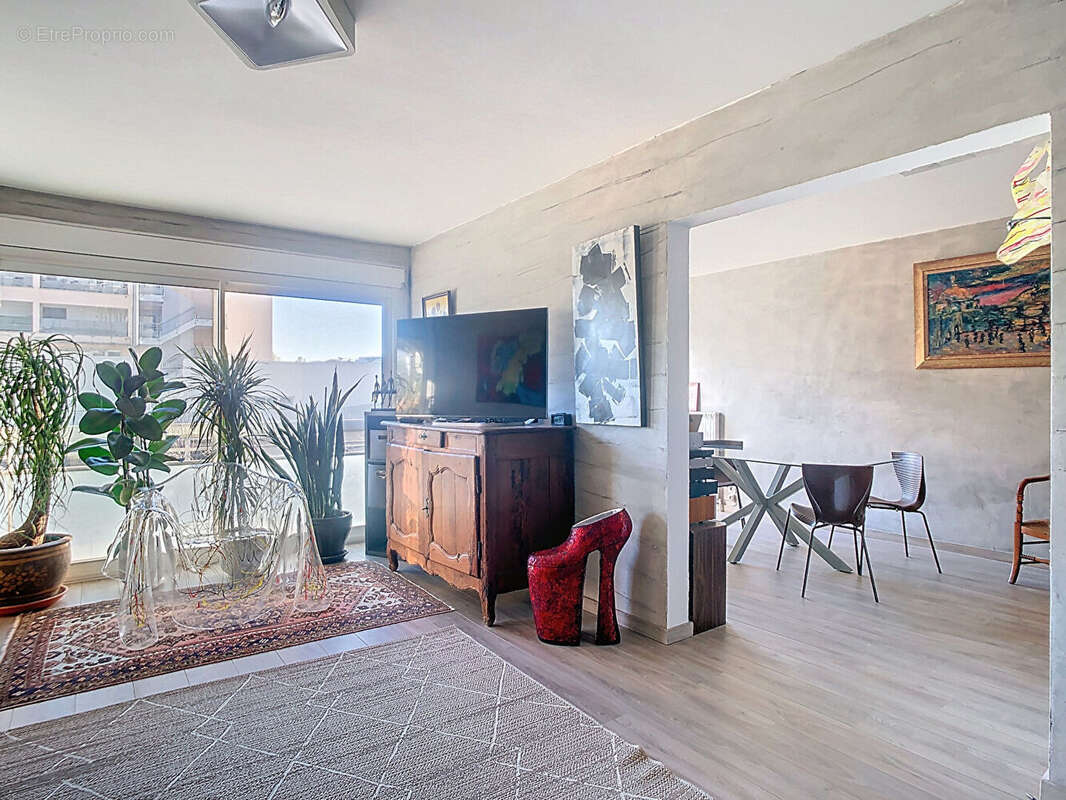 Appartement à RAMONVILLE-SAINT-AGNE